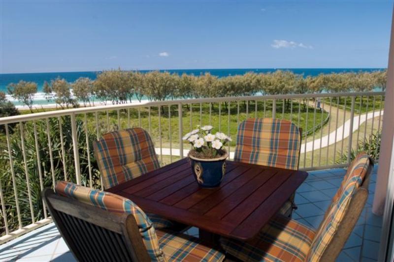 Surfside On The Beach Buddina Buitenkant foto