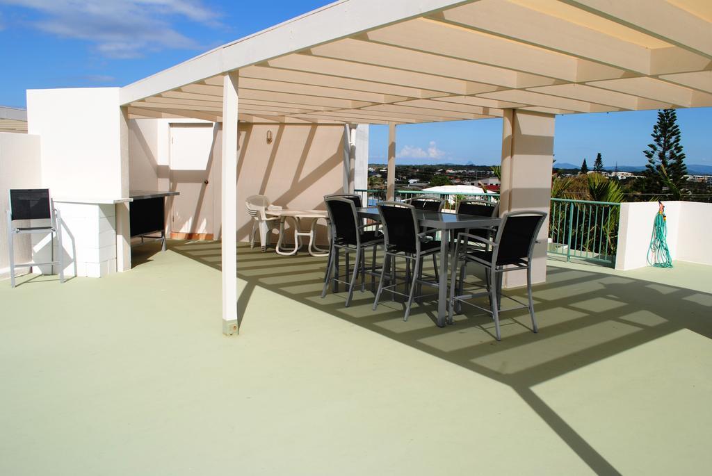 Surfside On The Beach Buddina Buitenkant foto